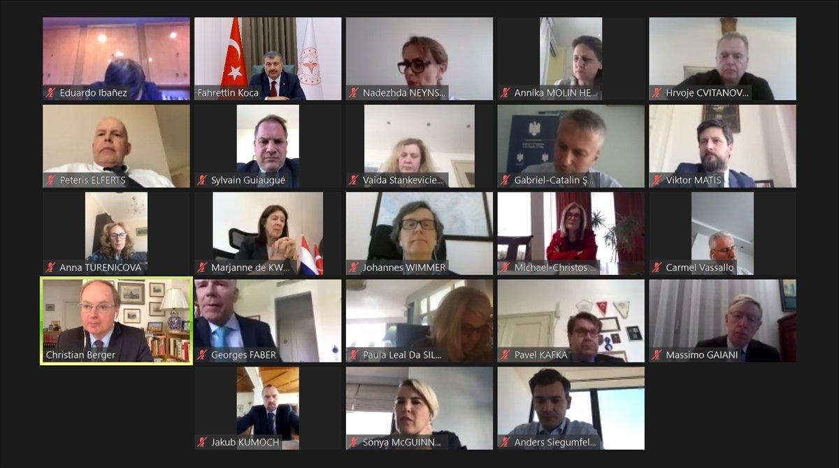 Bakan Koca: Ölümlerin yüzde 93'ü 65 yaş üstü