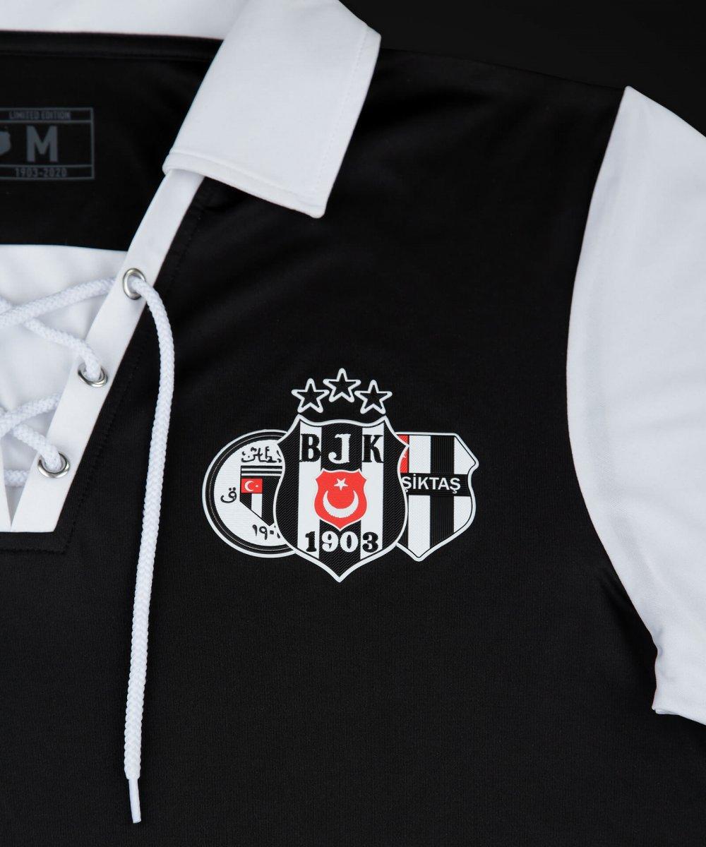 Beşiktaş'ın nostalji forması satışa çıktı