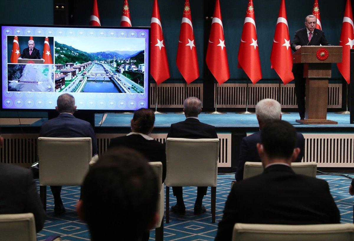 Erdoğan: Ekonomik çarklar yeniden dönmeye başladı
