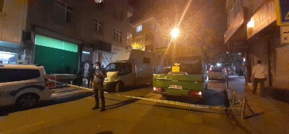 Bağcılar'da tartışmanın ortasında kalan kadın vuruldu