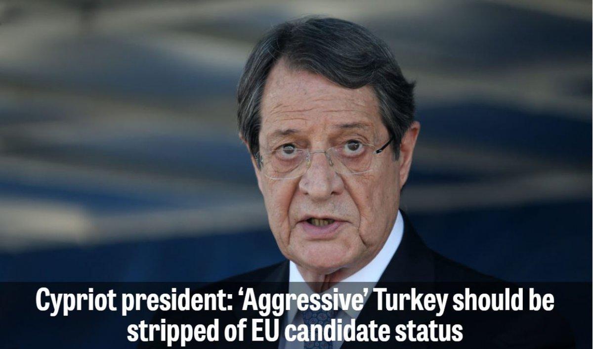 Anastasiadis'ten Mustafa Akıncı kazansın temennisi