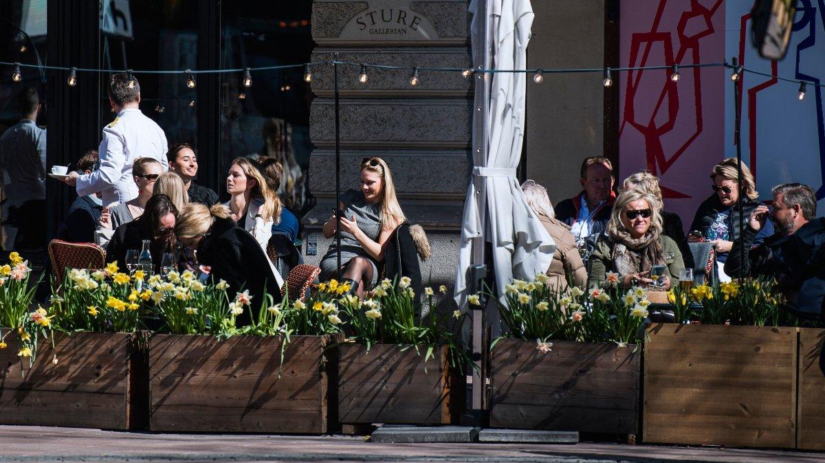 İsveç Başbakanı, sürü bağışıklığı stratejisini savundu