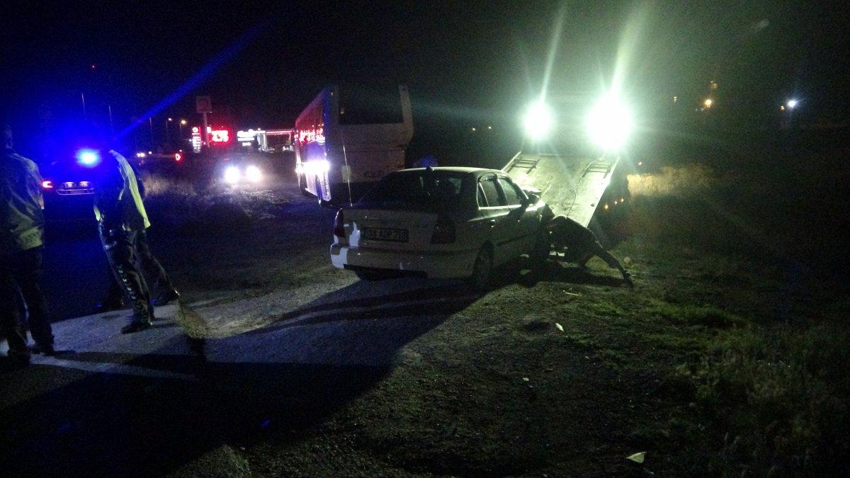 Kayseri'de iki araç çarpıştı: 7 yaralı