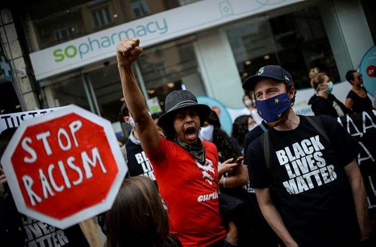 Bulgaristan'da da protestolar başladı