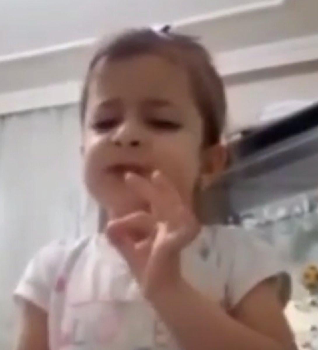 Kötü yorumlara kızan minik YouTuber