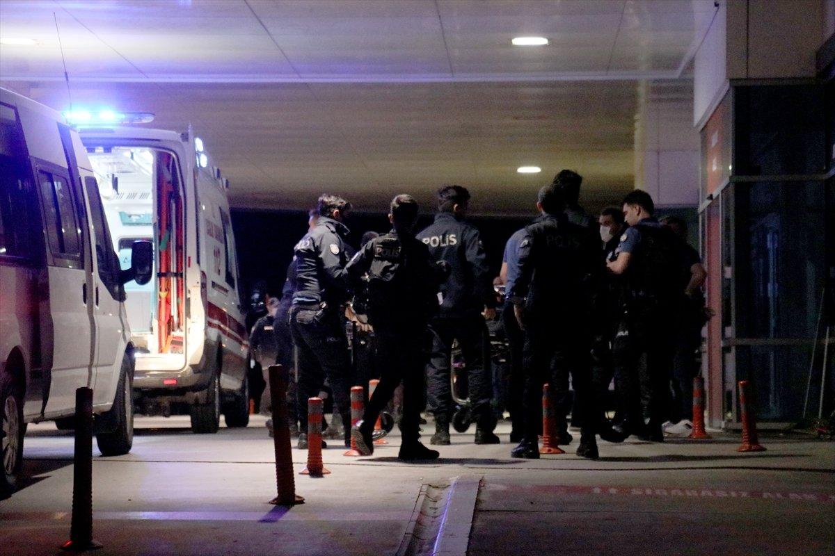 Birlikte yaşayan çiftin yakınları polise saldırdı