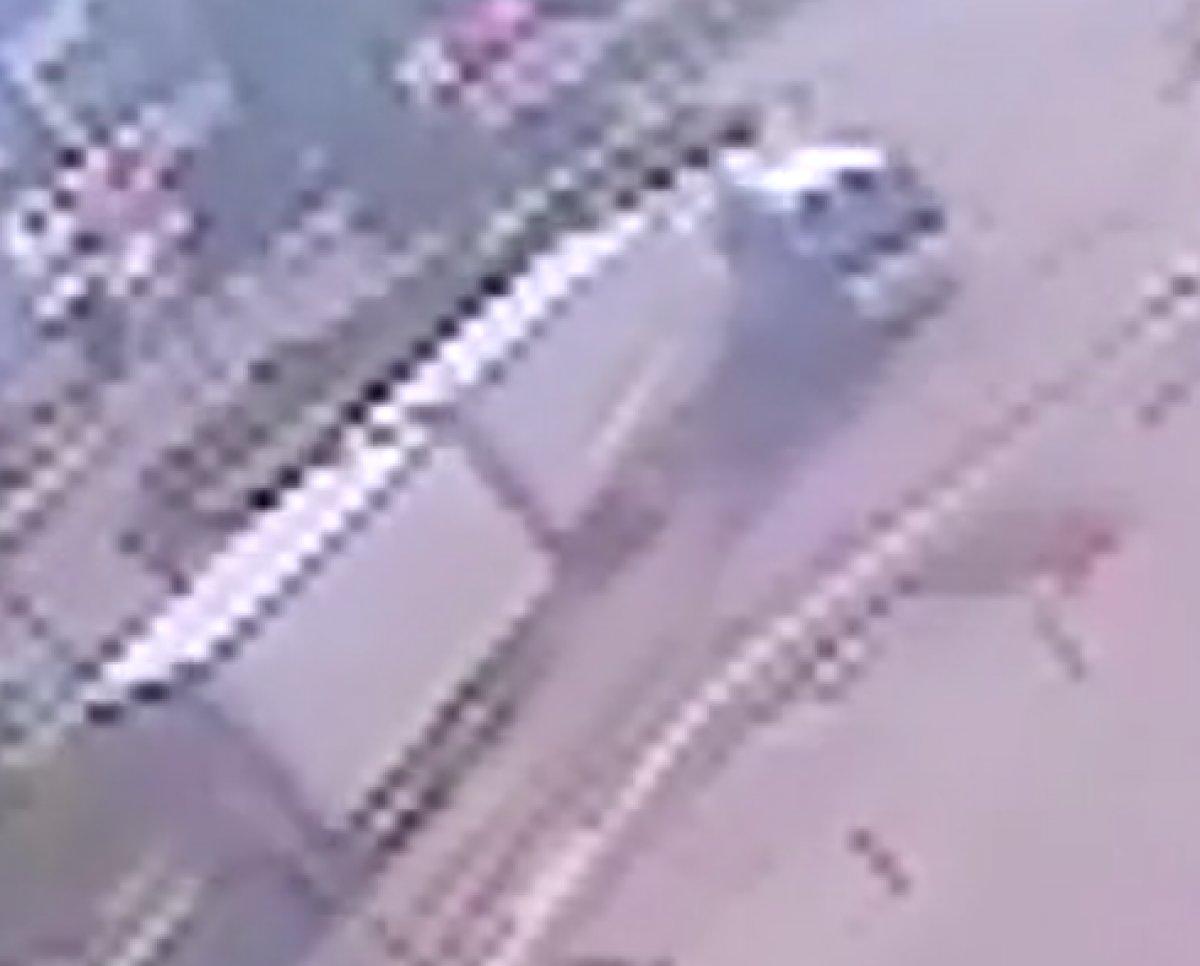 Ankara'da tırla midibüs çarpıştı: 2 ölü 3 yaralı