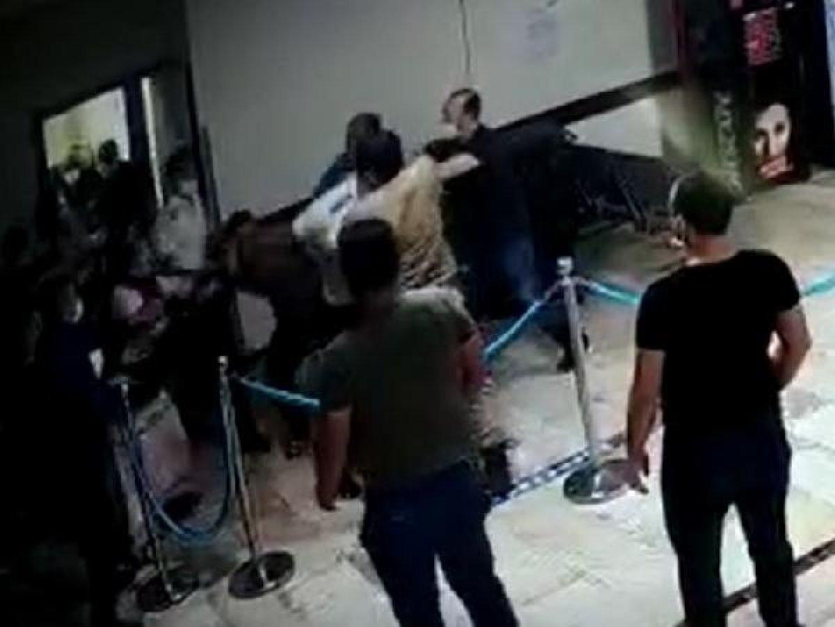 Gaziantep'te sağlık çalışanına darp, güvenlik kamerasında