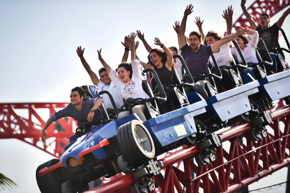 Lunaparklar normale dönüş için bekliyor