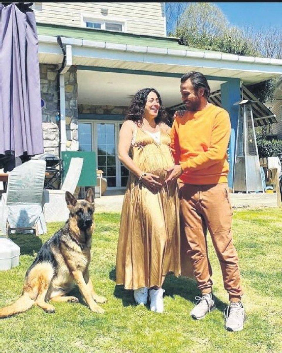 Cansu Tosun'dan 9. ay pozu