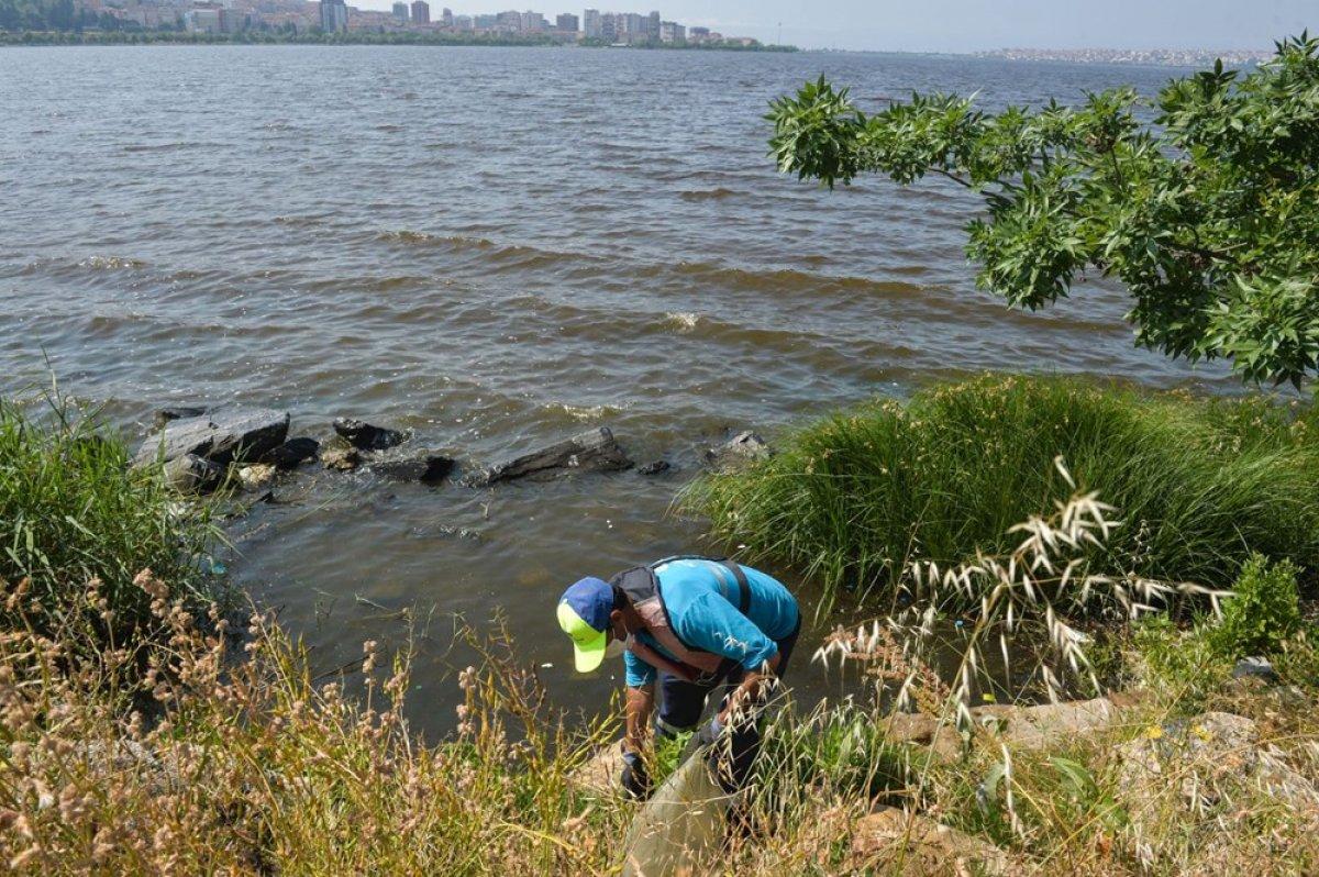 Küçükçekmece Gölü'ne bırakılan atık sular görüntülendi