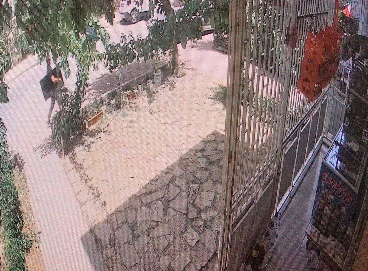 Mersin'de televizyon hırsızı rahatlığıyla pes dedirtti