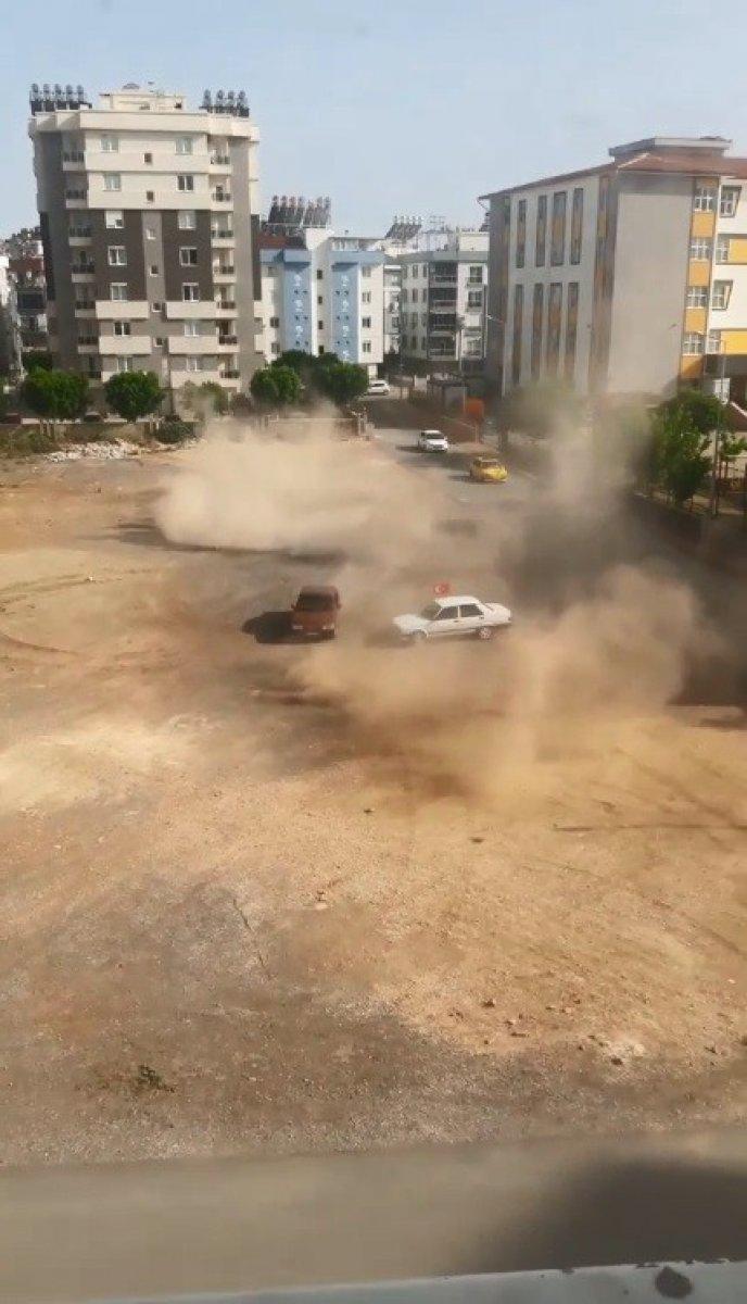 Antalya'da toprak alandaki drift tepki çekti