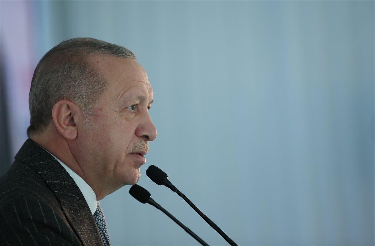 Cumhurbaşkanı Erdoğan İstanbul'da 3'üncü pisti açtı