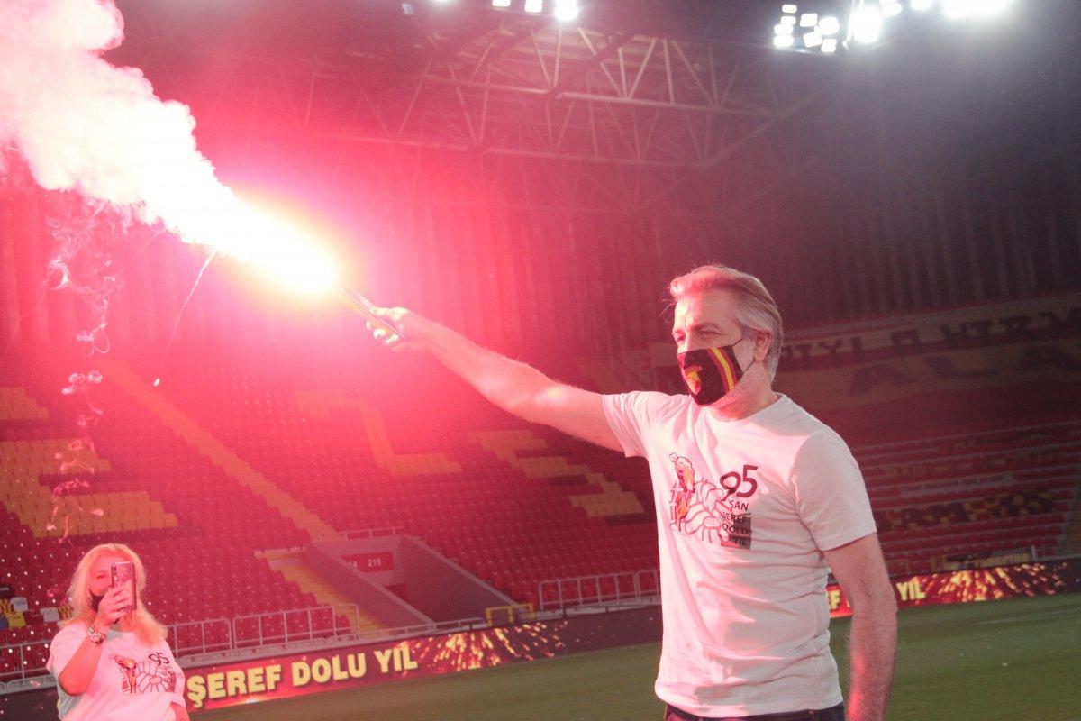 Göztepe 95. yılını buruk kutladı