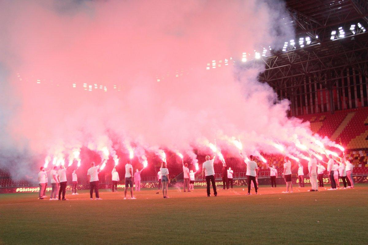 Göztepe 95. yılını buruk kutladı