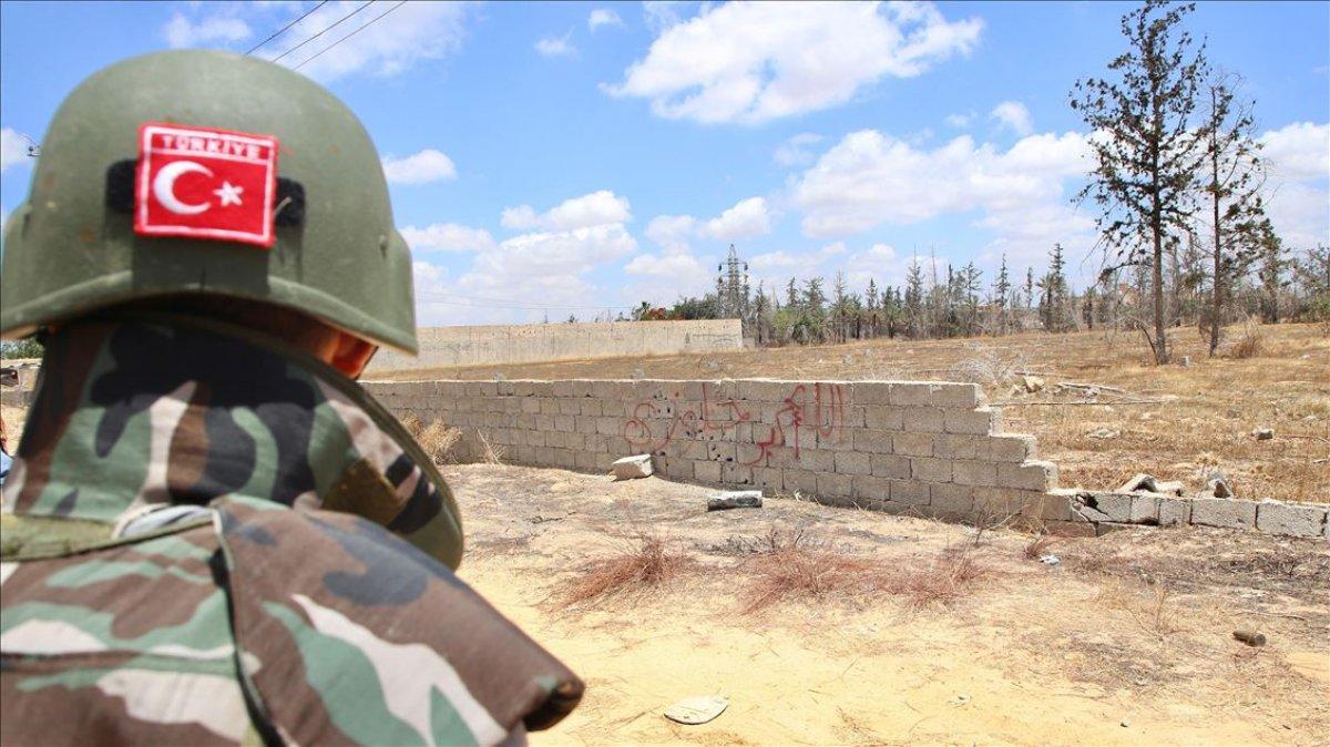 Dışişleri: Fransa Libya'da karanlık işler peşinde