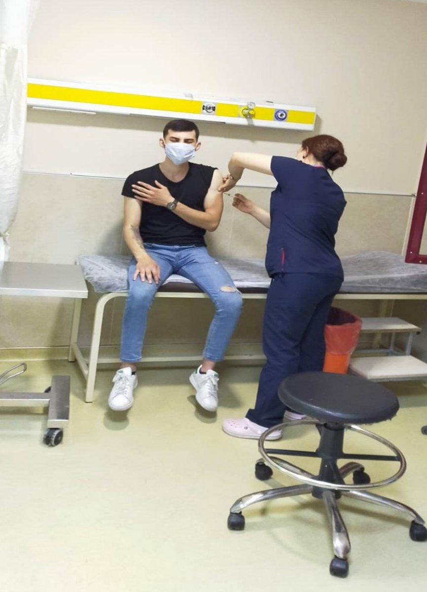 İstanbul'da kazaya karışan kadın hakim, gençlere saldırdı