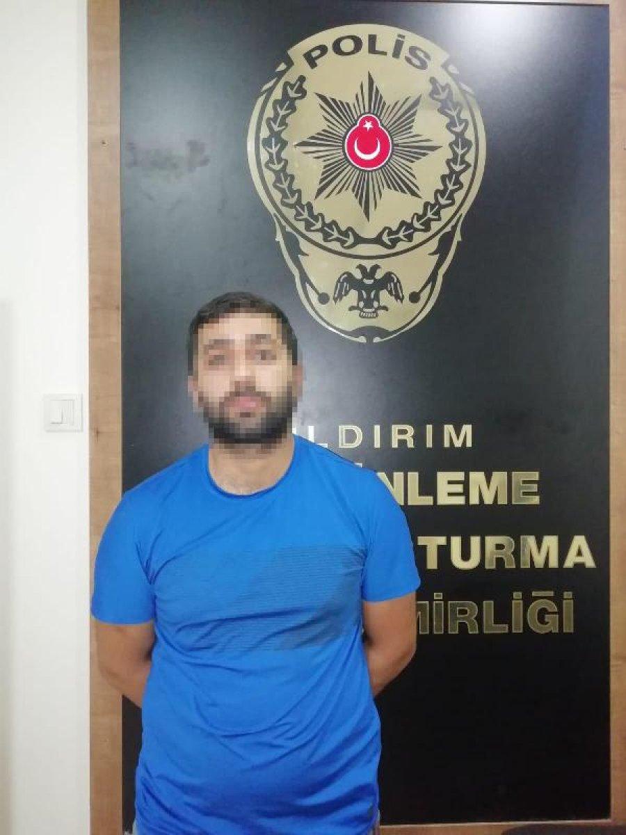 Kaçırmaya çalıştıkları adamın aracını gasbettiler