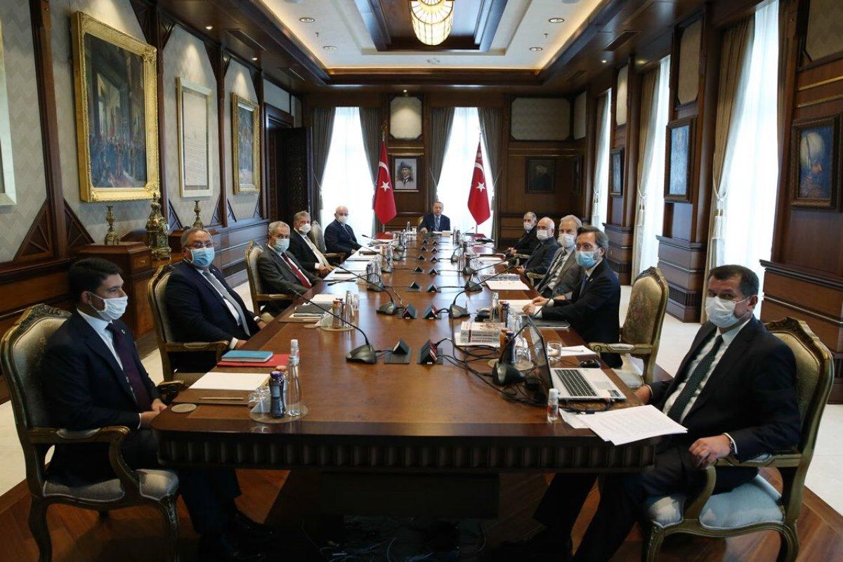 Ayasofya'da ilk namaz için 15 Temmuz işaret edildi