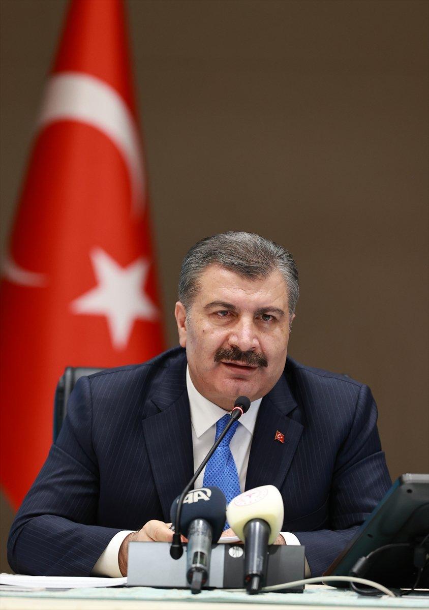 Bakan Koca: Sokağa çıkma yasağı yok