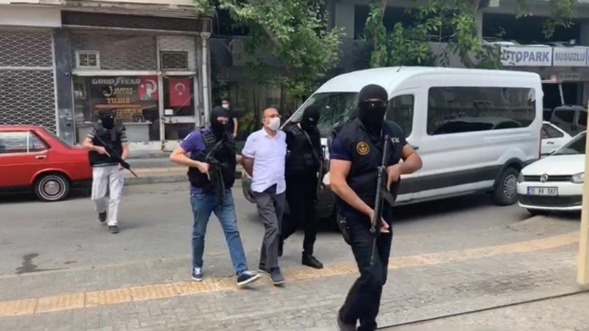 İzmir'de, kırmızı bültenle aranan terörist yakalandı