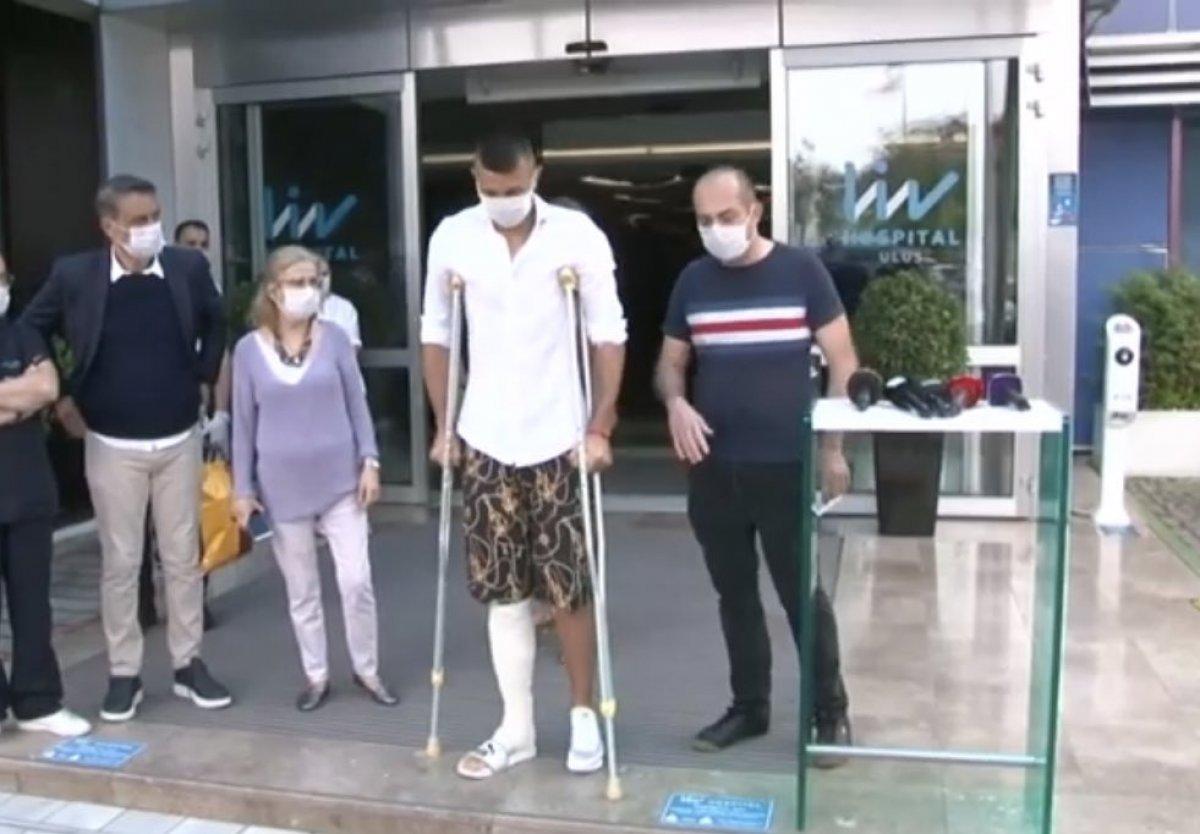 Muslera taburcu edildi