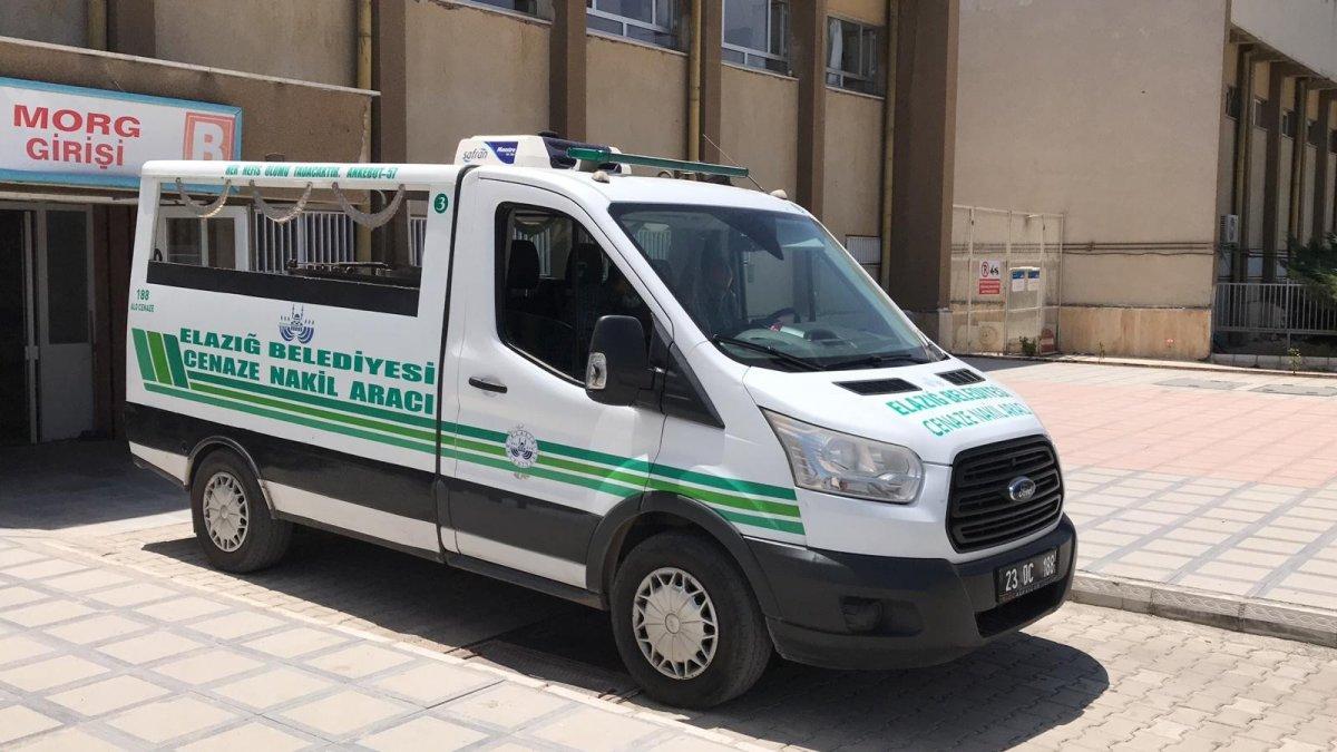 Elazığ'da baygınlık geçiren çocuk hayatını kaybetti