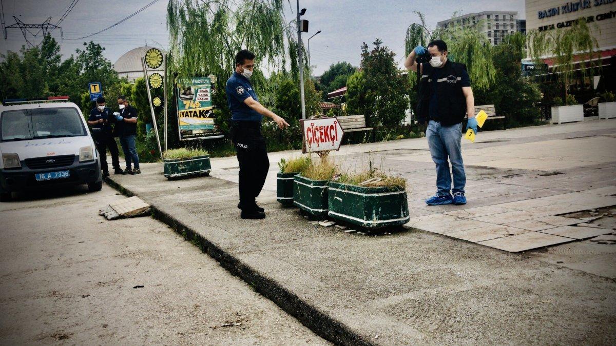 Bursa’da kıskandığı sevgilisini pompalı tüfekle vurdu