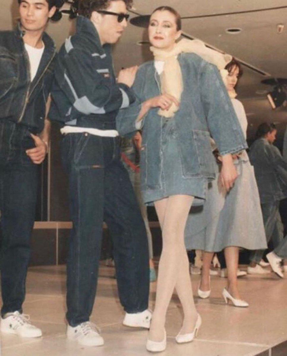 Yasmin Erbil, annesinin doğum gününü kutladı