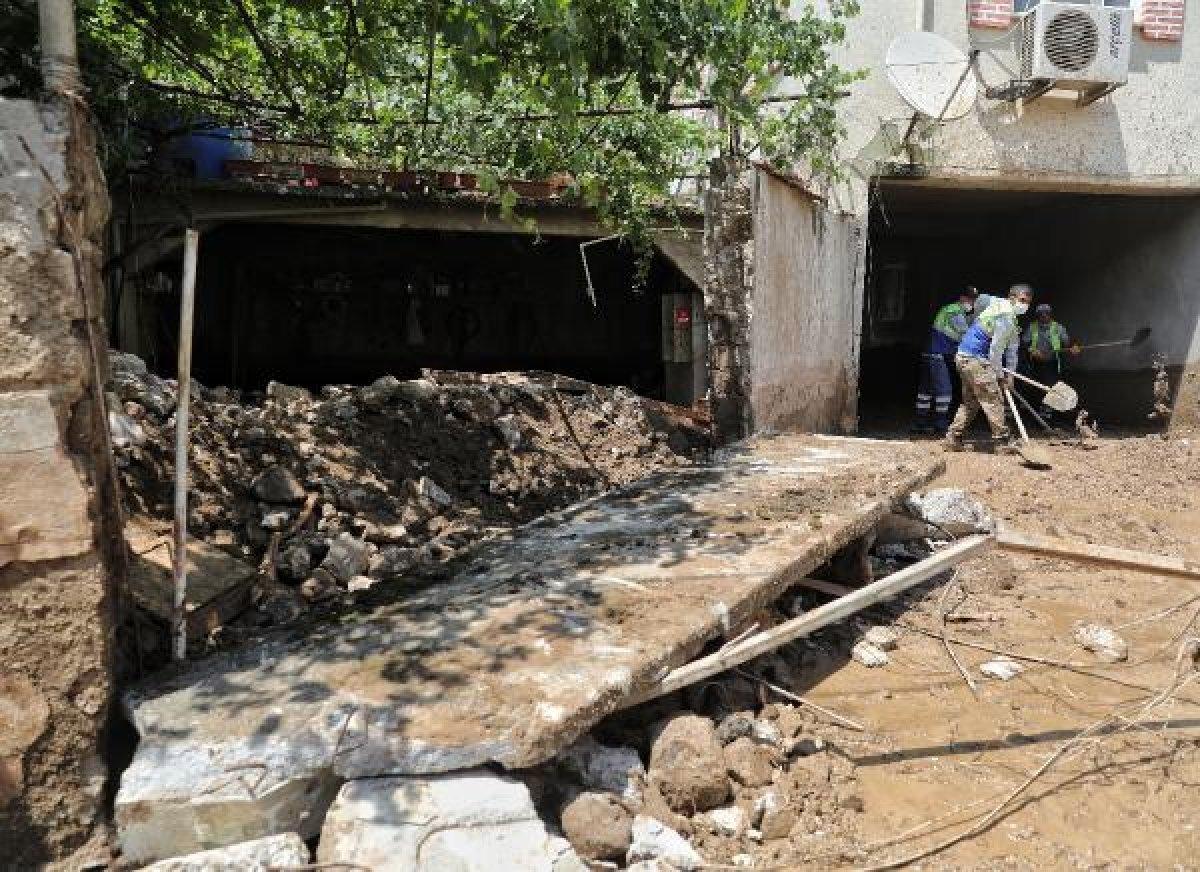 Bursa'da sel felaketi: 5 kişi hayatını kaybetti