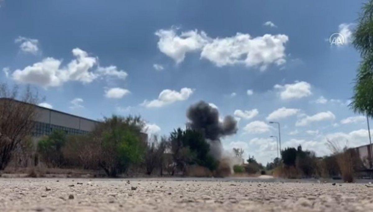 TSK, Libyalıların güvenliği için mayınları temizliyor