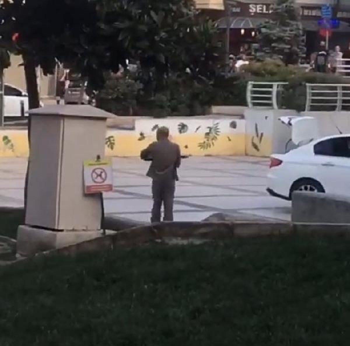 Kardeşi belediyede işe alınmadı, rastgele ateş açtı