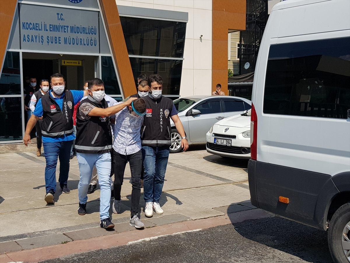 Kocaeli'de borçlu kişiyi darbedip, dolaba koydular