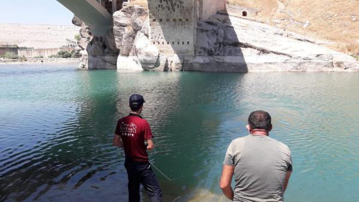 Diyarbakır'da yeğenini kurtarmak isterken boğuldu