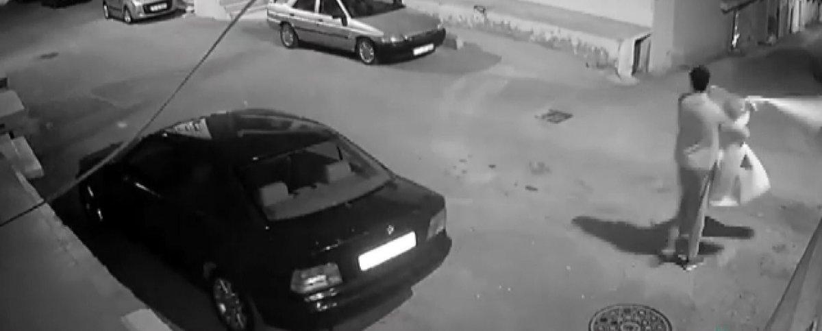 Sancaktepe'de halı çalan hırsız kameraya yansıdı