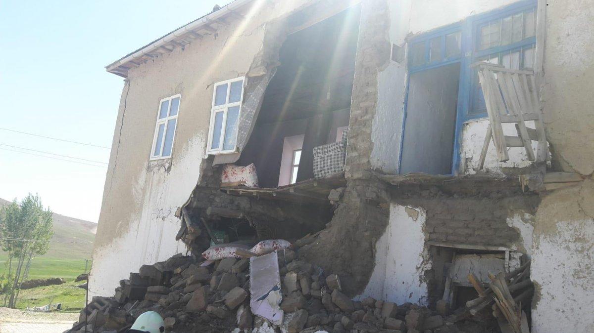 Van'da deprem bölgesinde hasar tespit çalışmaları başladı