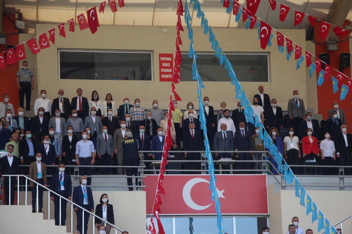 İYİ Parti kongresine katılan delegede koronavirüs çıktı