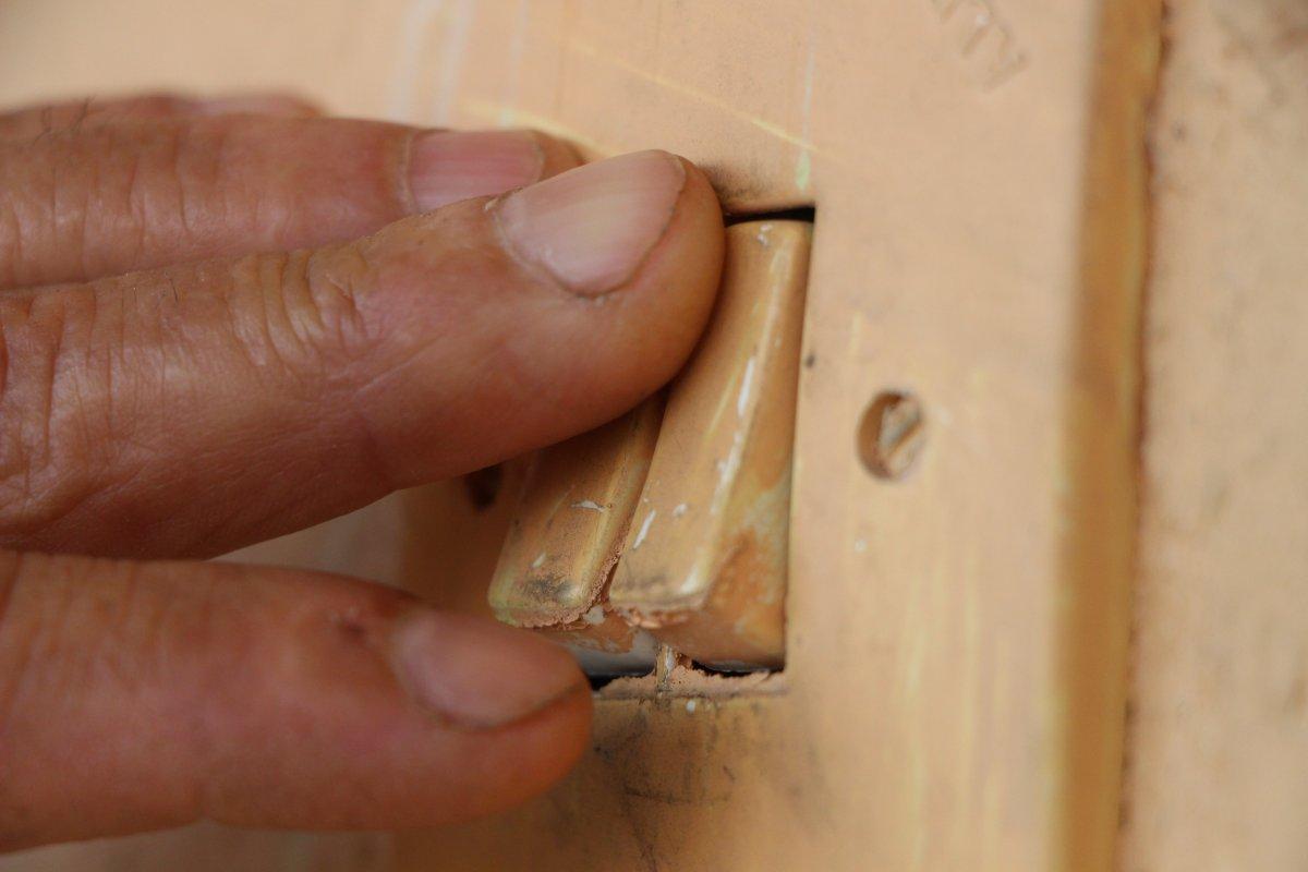 Eskişehir'de 2 yıldır elektrik sorunu çözülemeyen mahalle