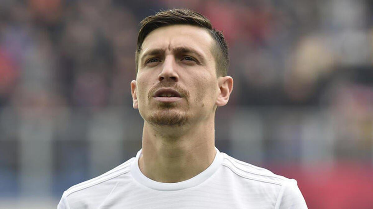 Galatasaray, Mert Hakan için harekete geçti
