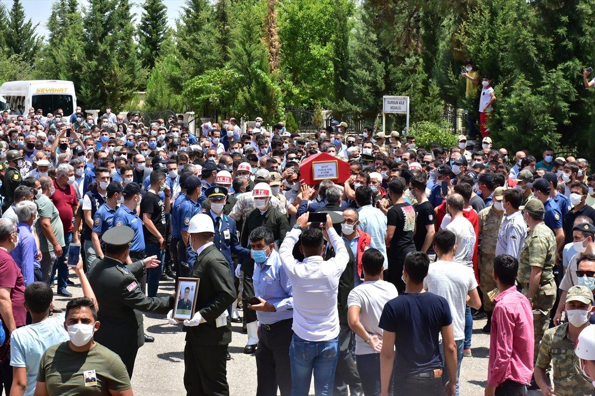 Şehit Piyade Teğmen Yunus Gül, son yolculuğuna uğurlandı