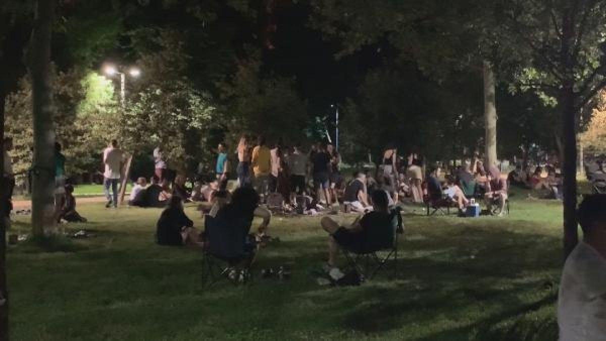 Moda sahilinde dans edenlere 31 bin 500 TL ceza kesildi