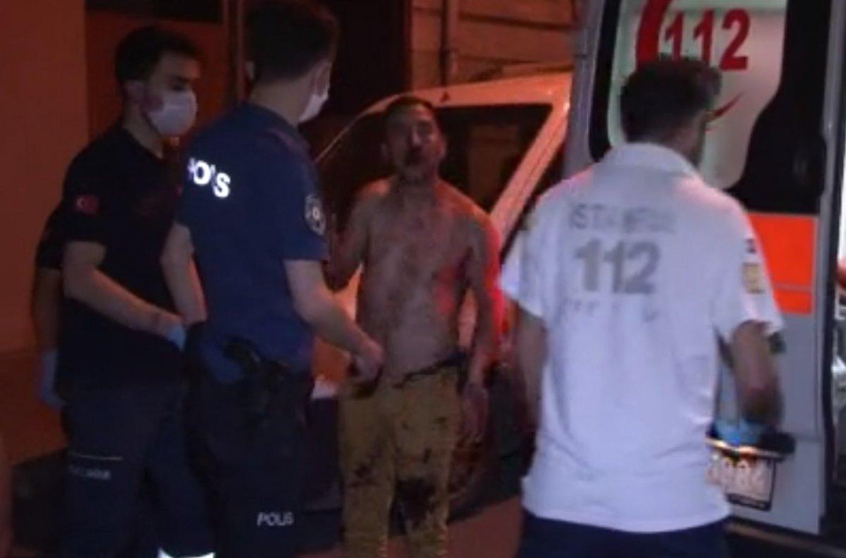 Cezaevinden çıktı, erkek kardeşini bıçakladı