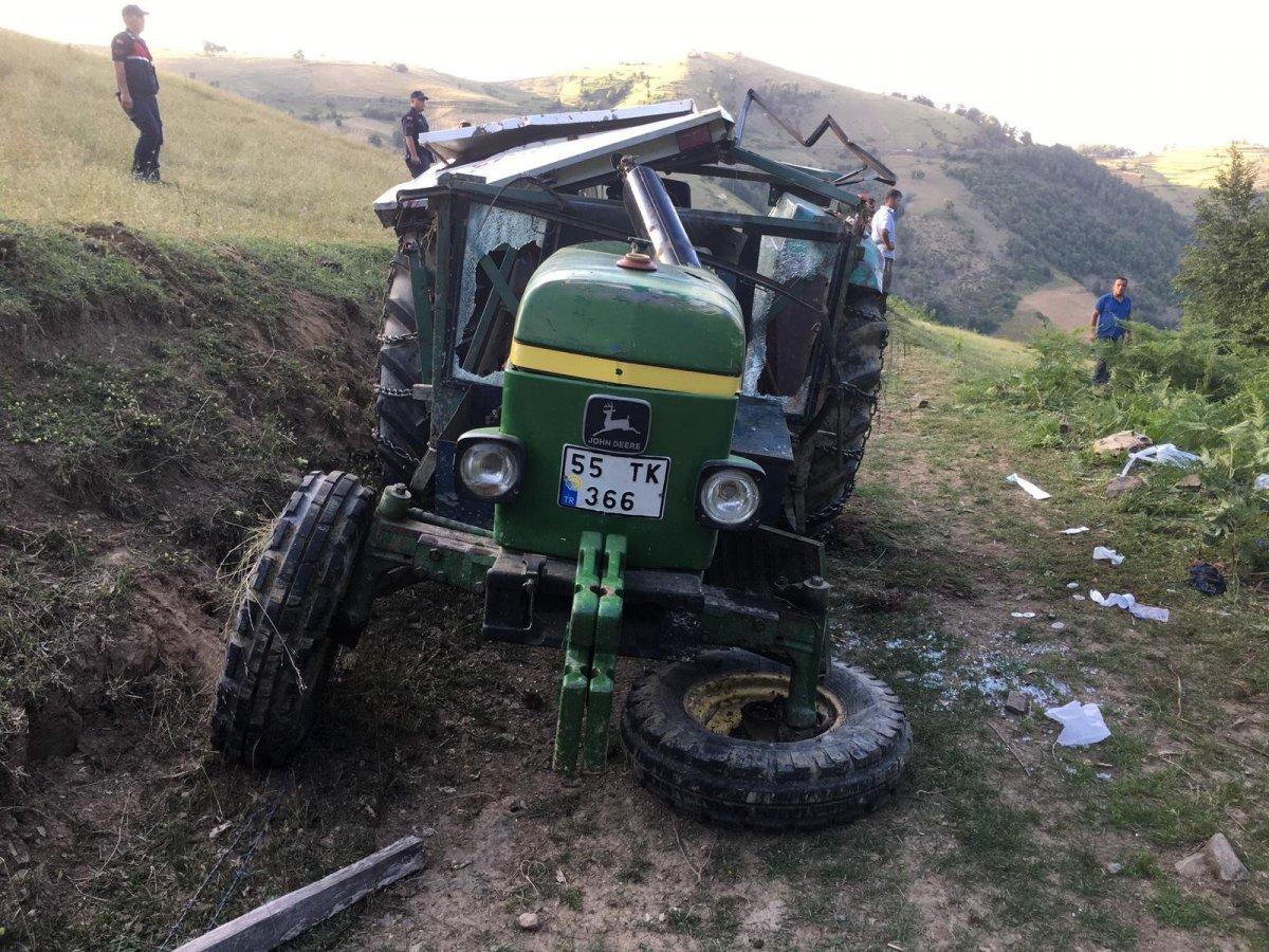 Samsun'da devrilen traktörde 1 kişi hayatını kaybetti