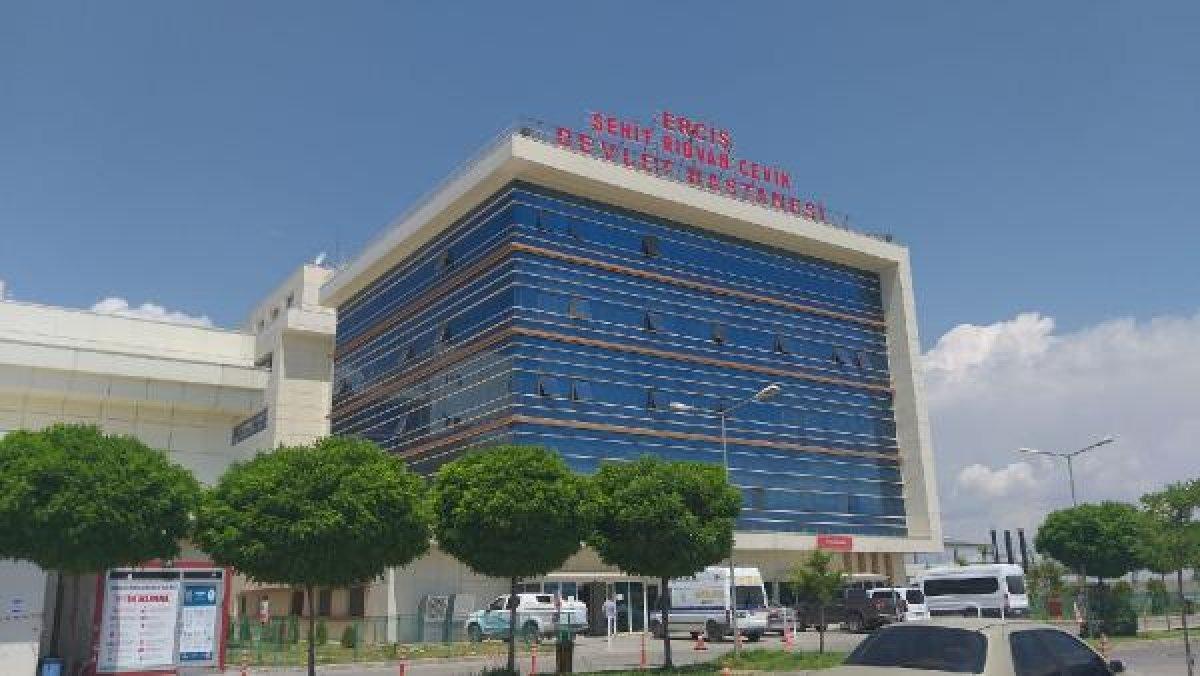 Van'da kaçak göçmen minibüsü kaza yaptı: 1 ölü, 41 yaralı