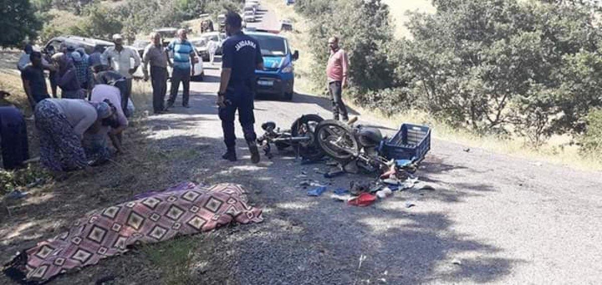 Uşakta kaza: 2 ölü 1 yaralı