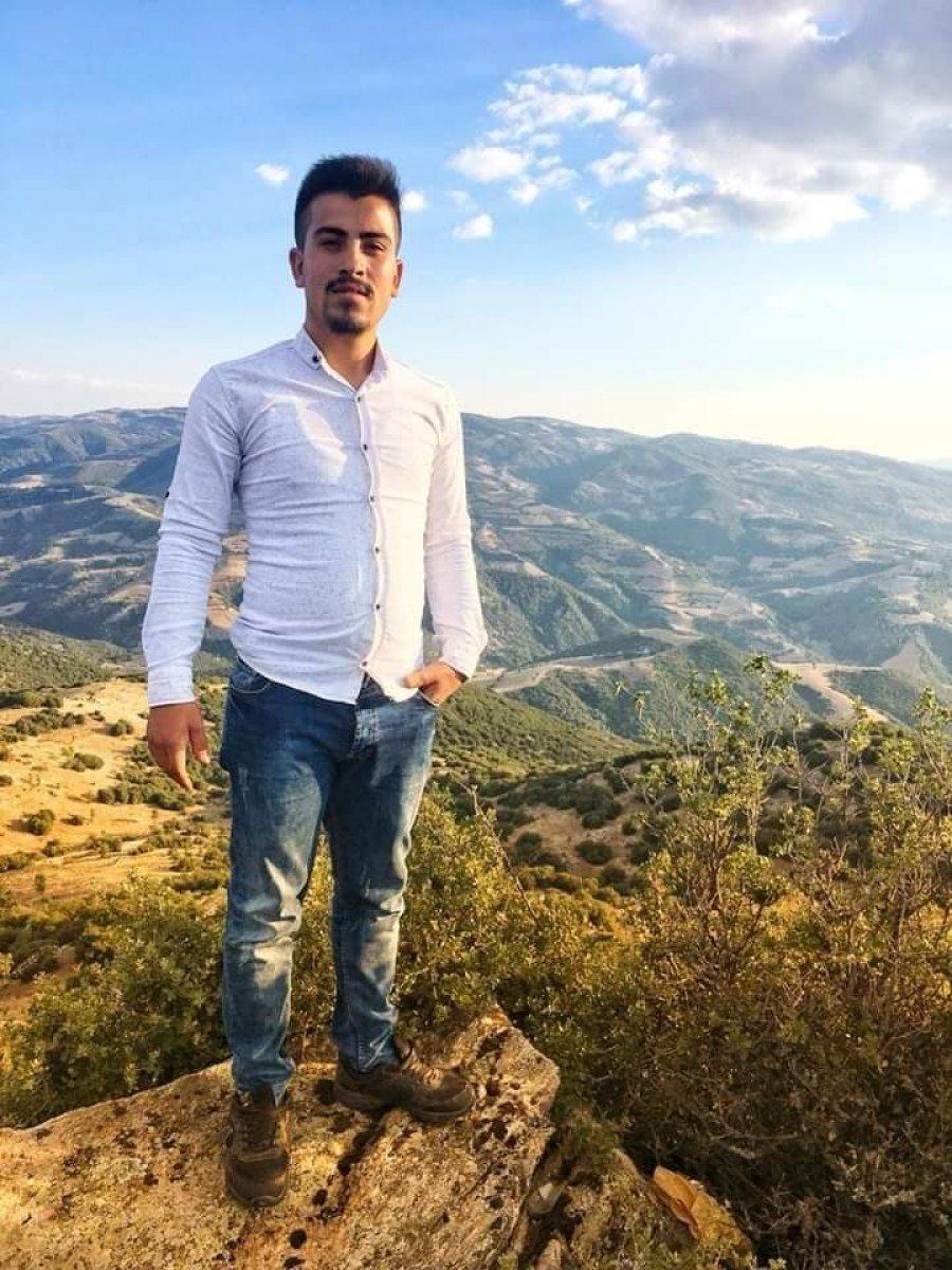 Uşakta kaza: 2 ölü 1 yaralı