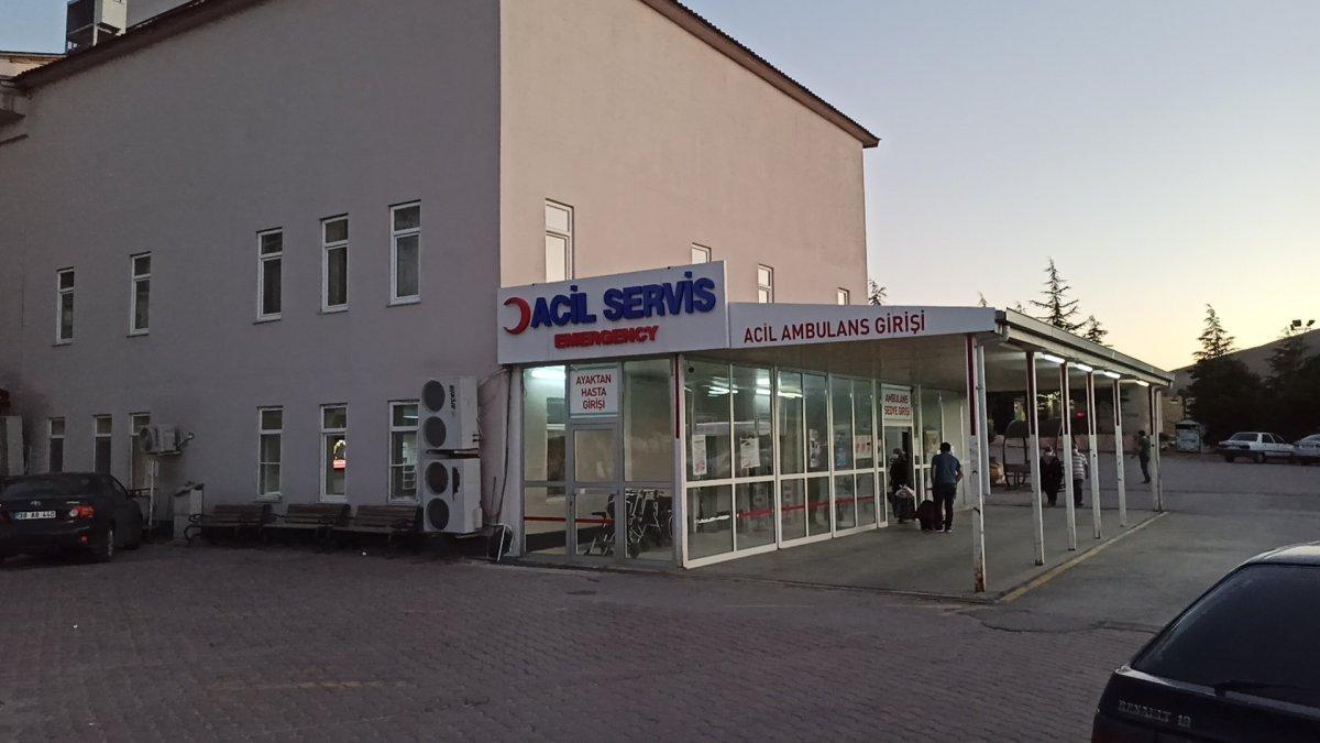 Kahramanmaraş'ta cinnet geçirdi komşularına saldırdı