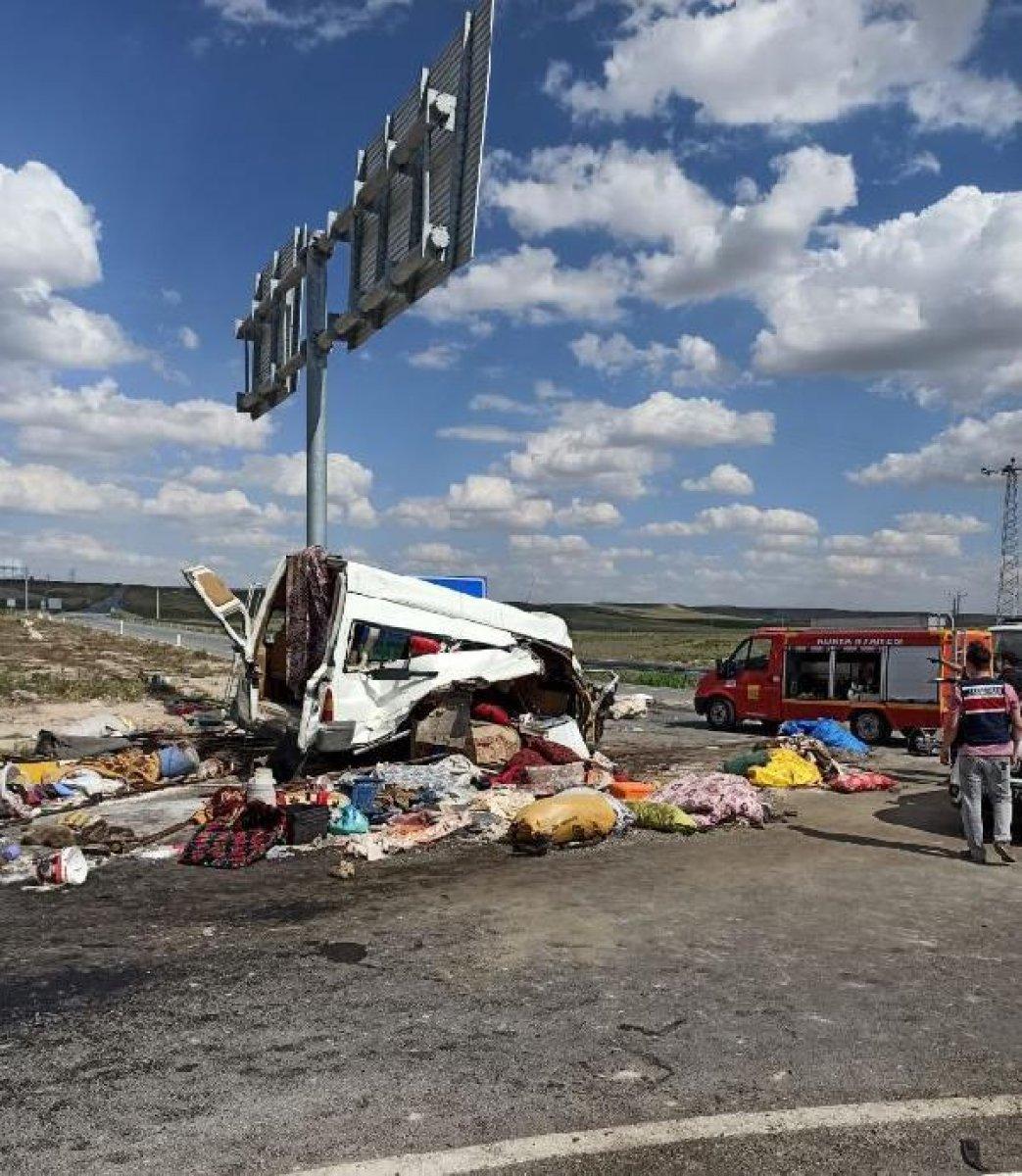 Konya'da 7 kişinin öldüğü kazada tır şoförü tutuklandı