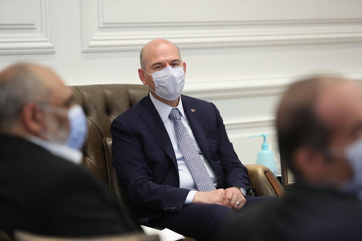 İçişleri Bakanı Soylu, 10 briket ev bağışladı